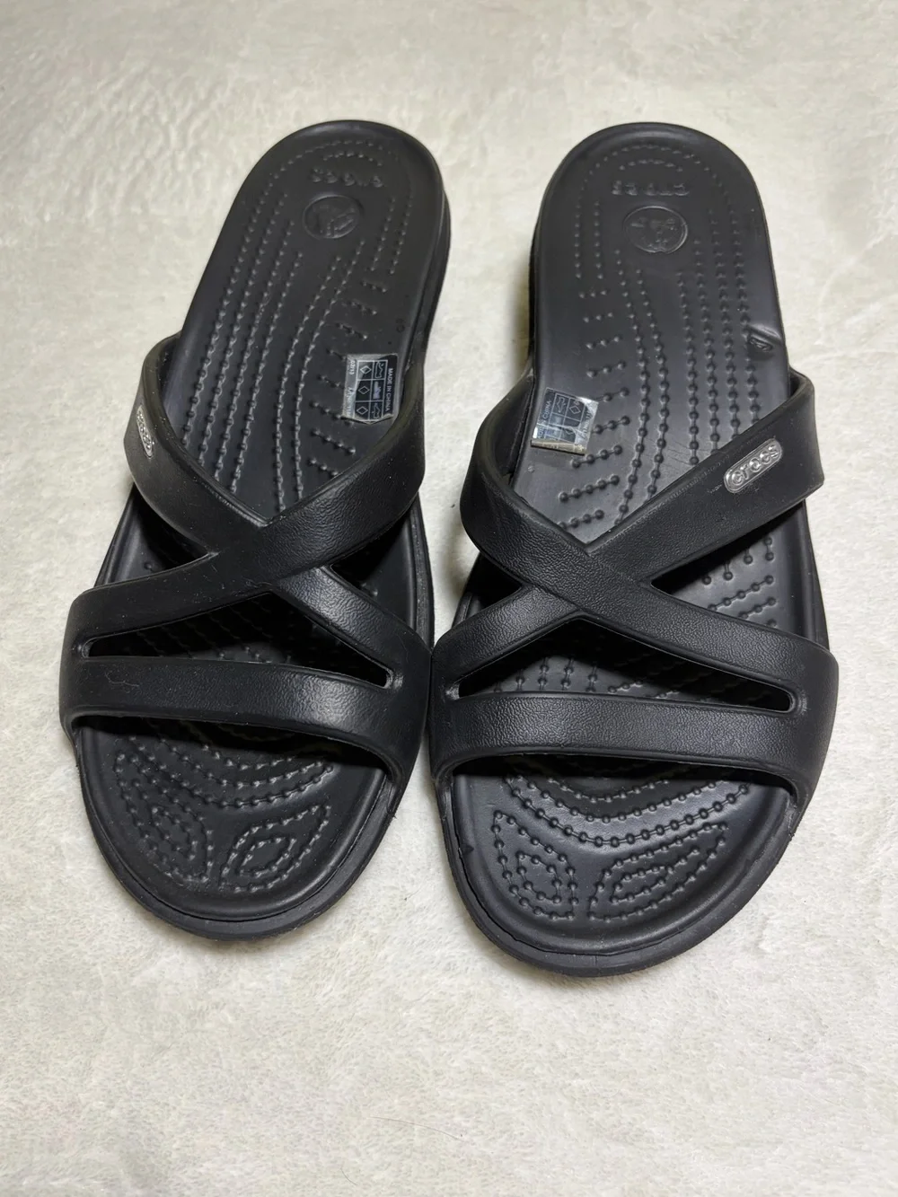 CROCS Men's Black Crosstrap Slip-On Sandals